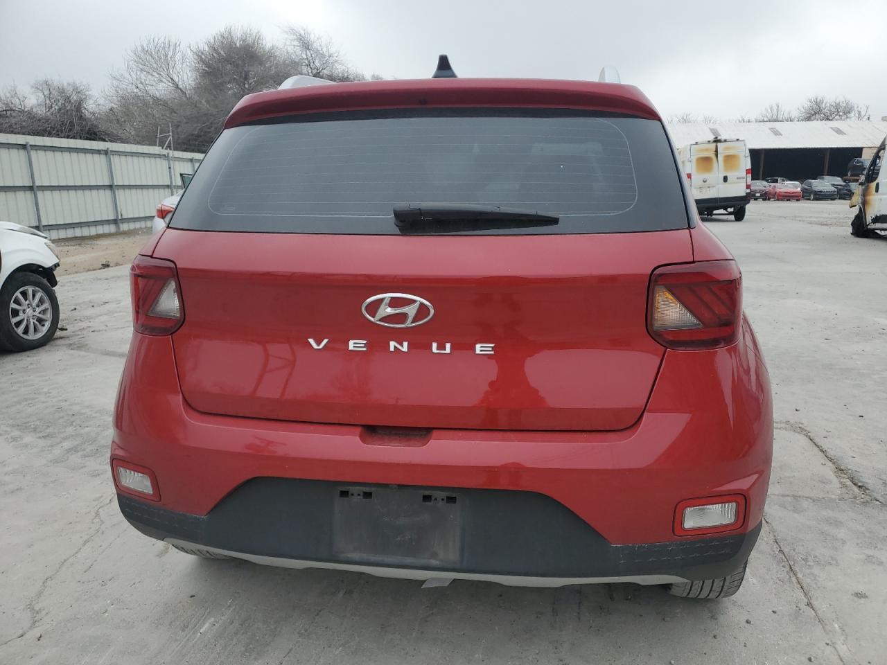 2022 HYUNDAI VENUE SEL - Фото 6
