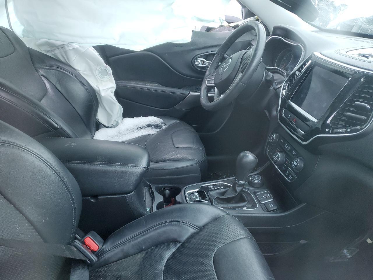 2019 JEEP CHEROKEE L - Image 7