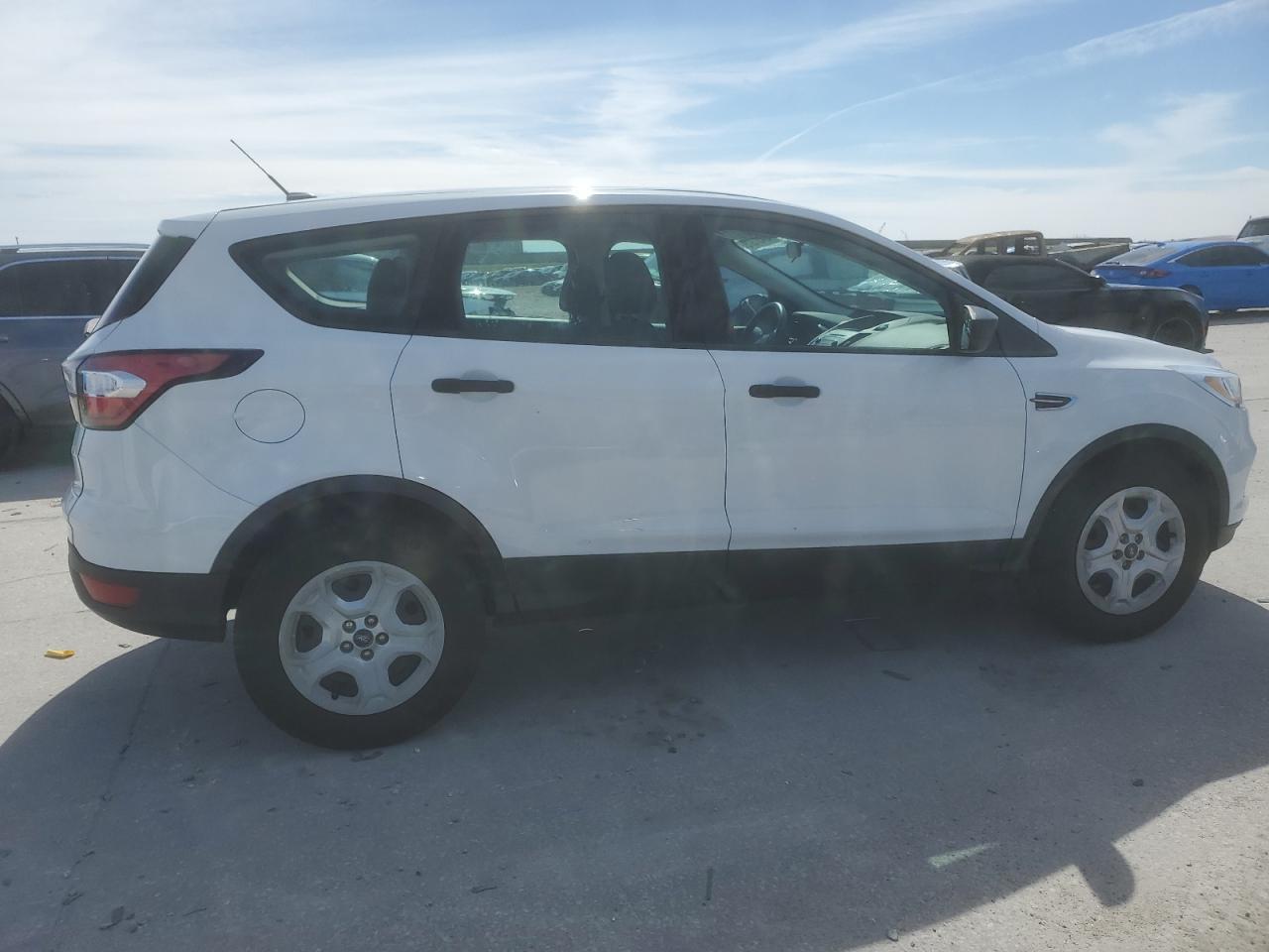 2017 FORD ESCAPE S - Image 3