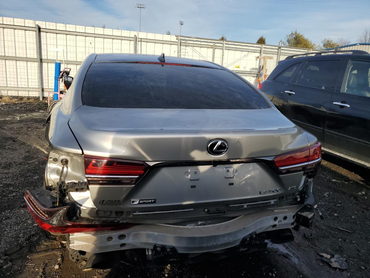 2018 LEXUS LS 500 BAS - Image 6