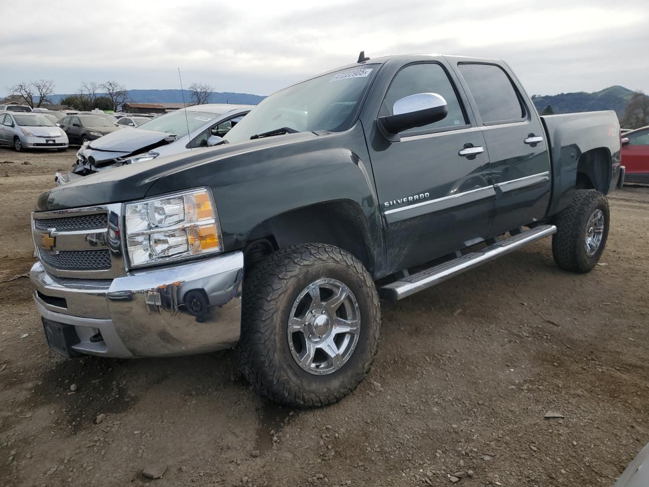 2013 CHEVROLET SILVERADO