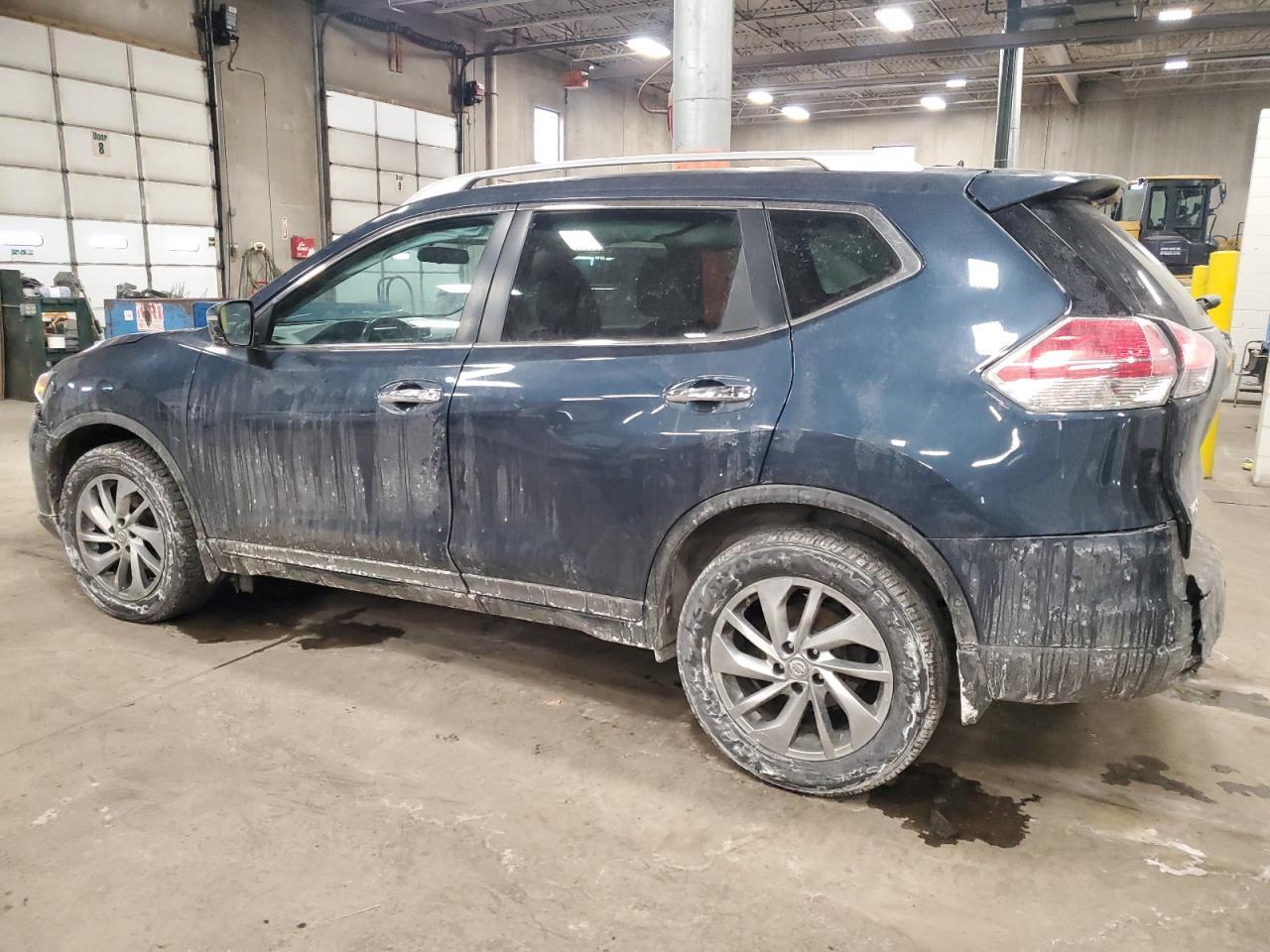 2015 NISSAN ROGUE S - Image 2