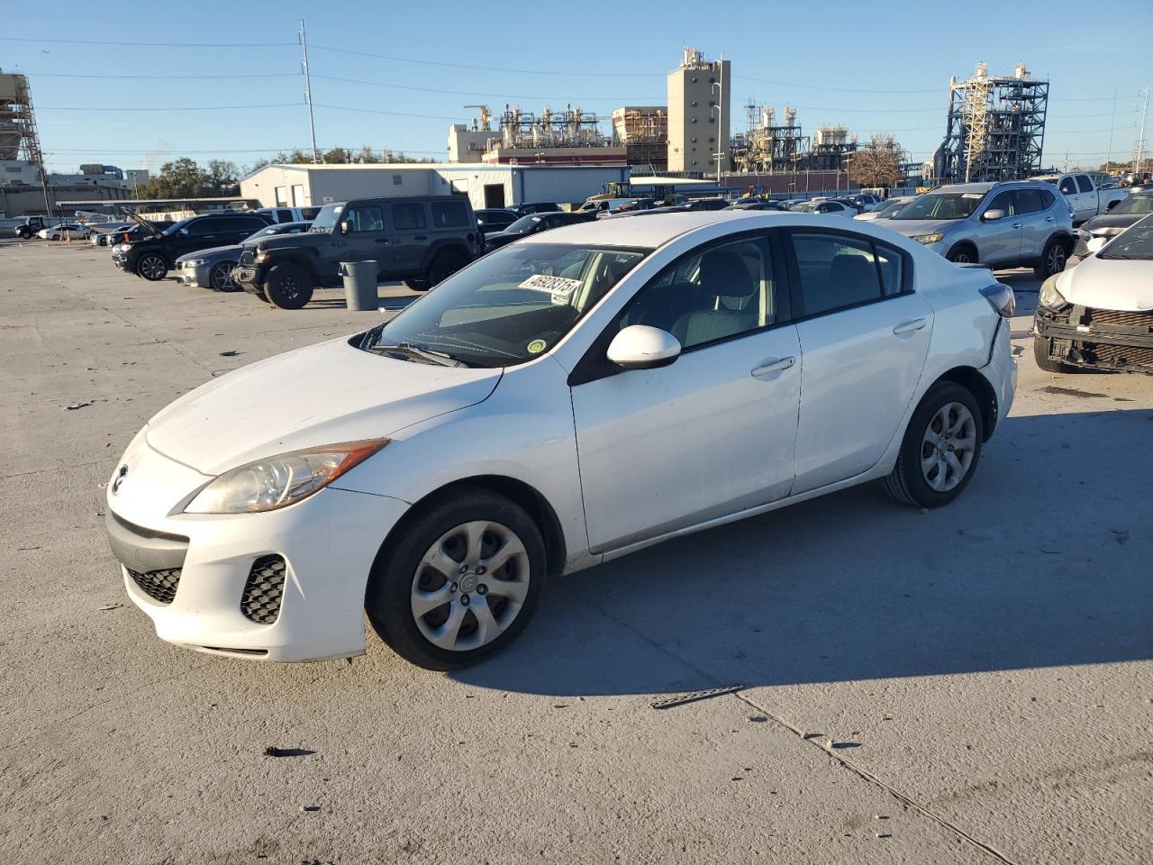2013 MAZDA 3 I