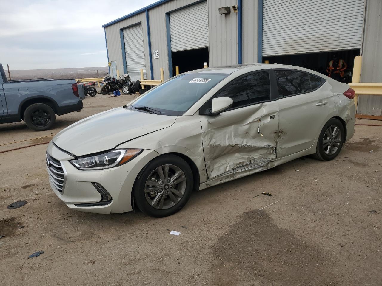 2017 HYUNDAI ELANTRA SE