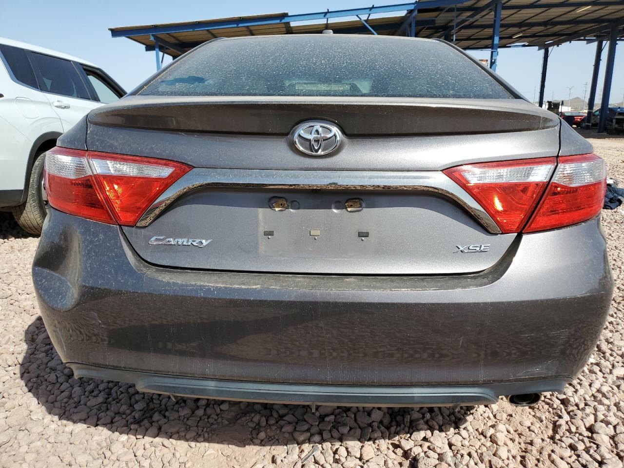 2015 TOYOTA CAMRY LE - Фото 6