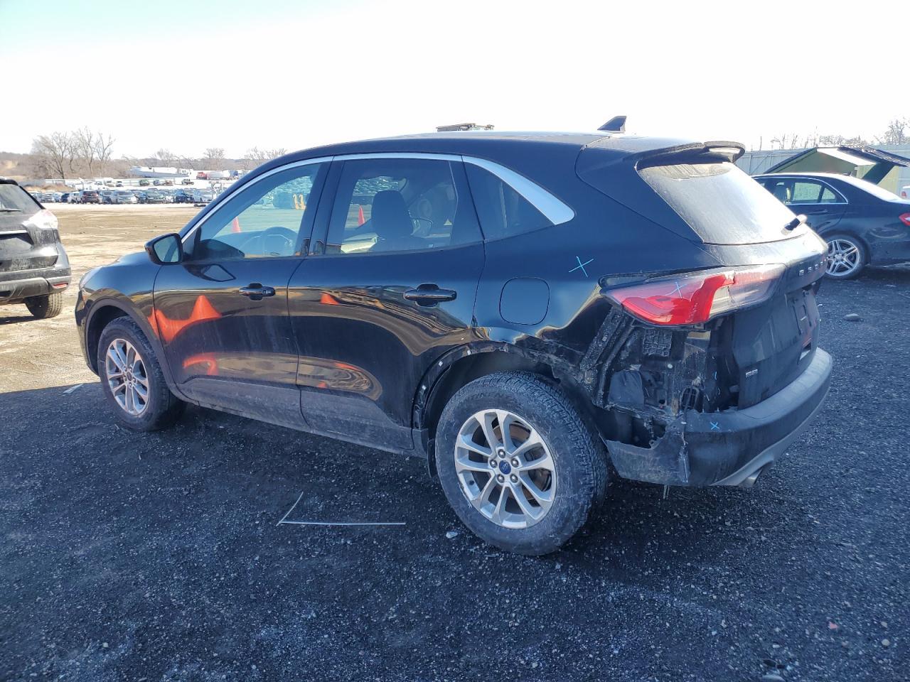 2020 FORD ESCAPE SE - Image 2