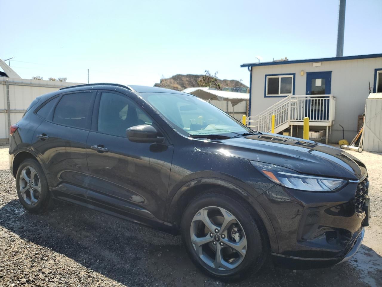 2023 FORD ESCAPE ST - Image 4