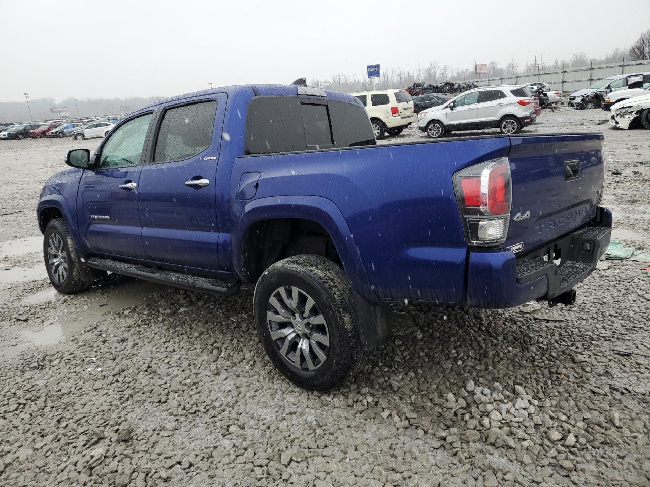 2023 TOYOTA TACOMA DOU - Фото 2