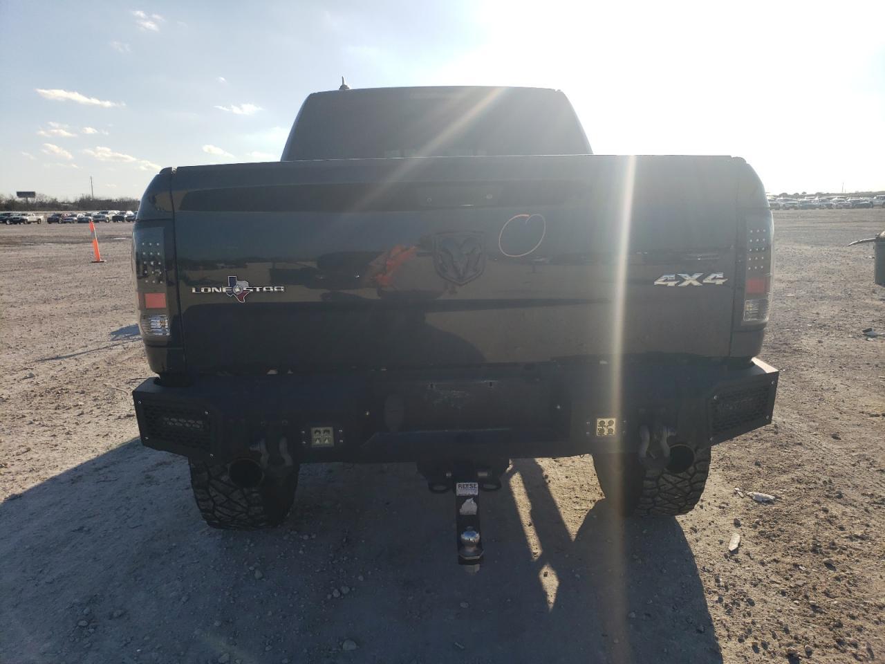 2015 RAM 1500 SLT - Image 6