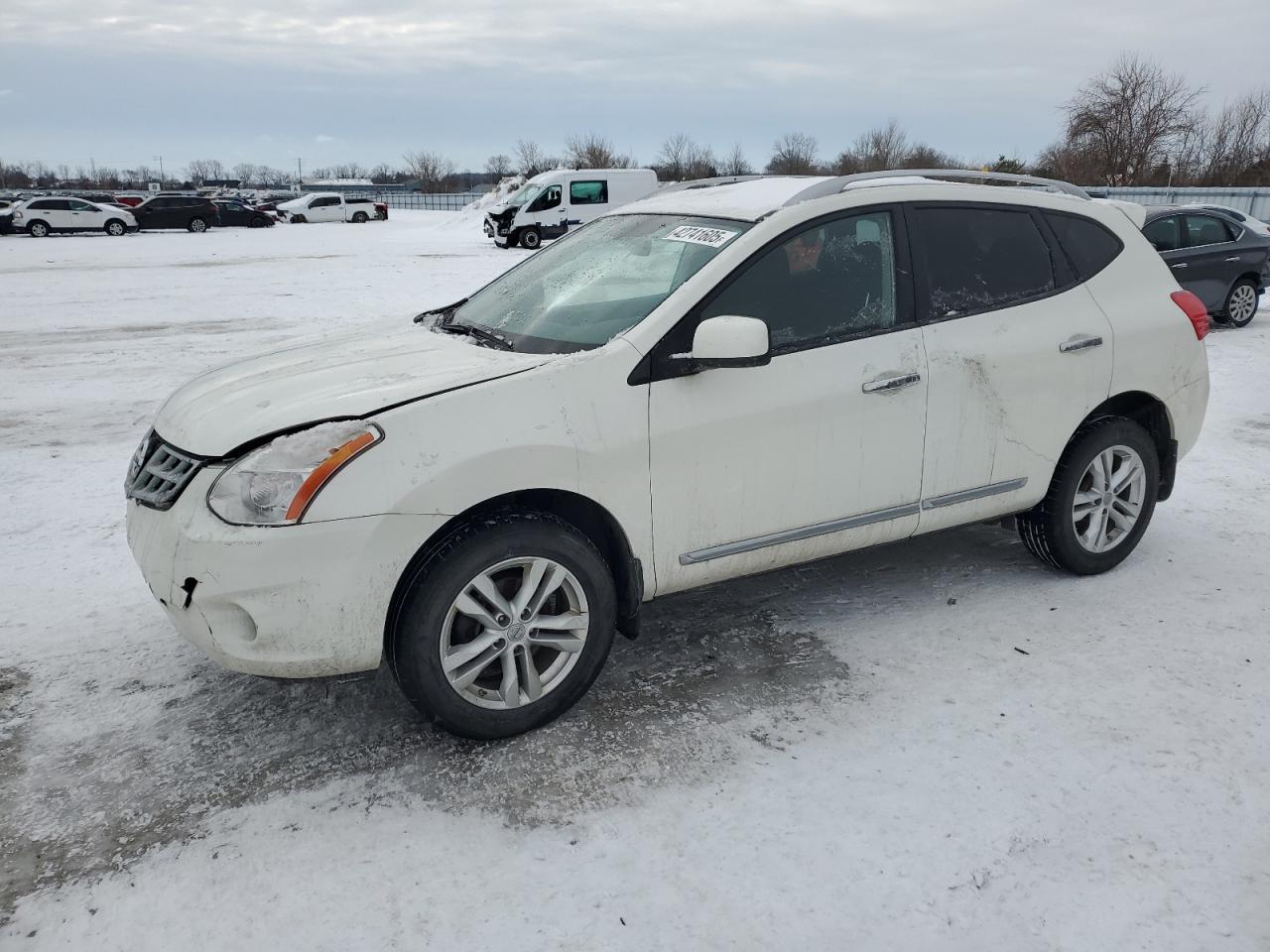 2013 NISSAN ROGUE S