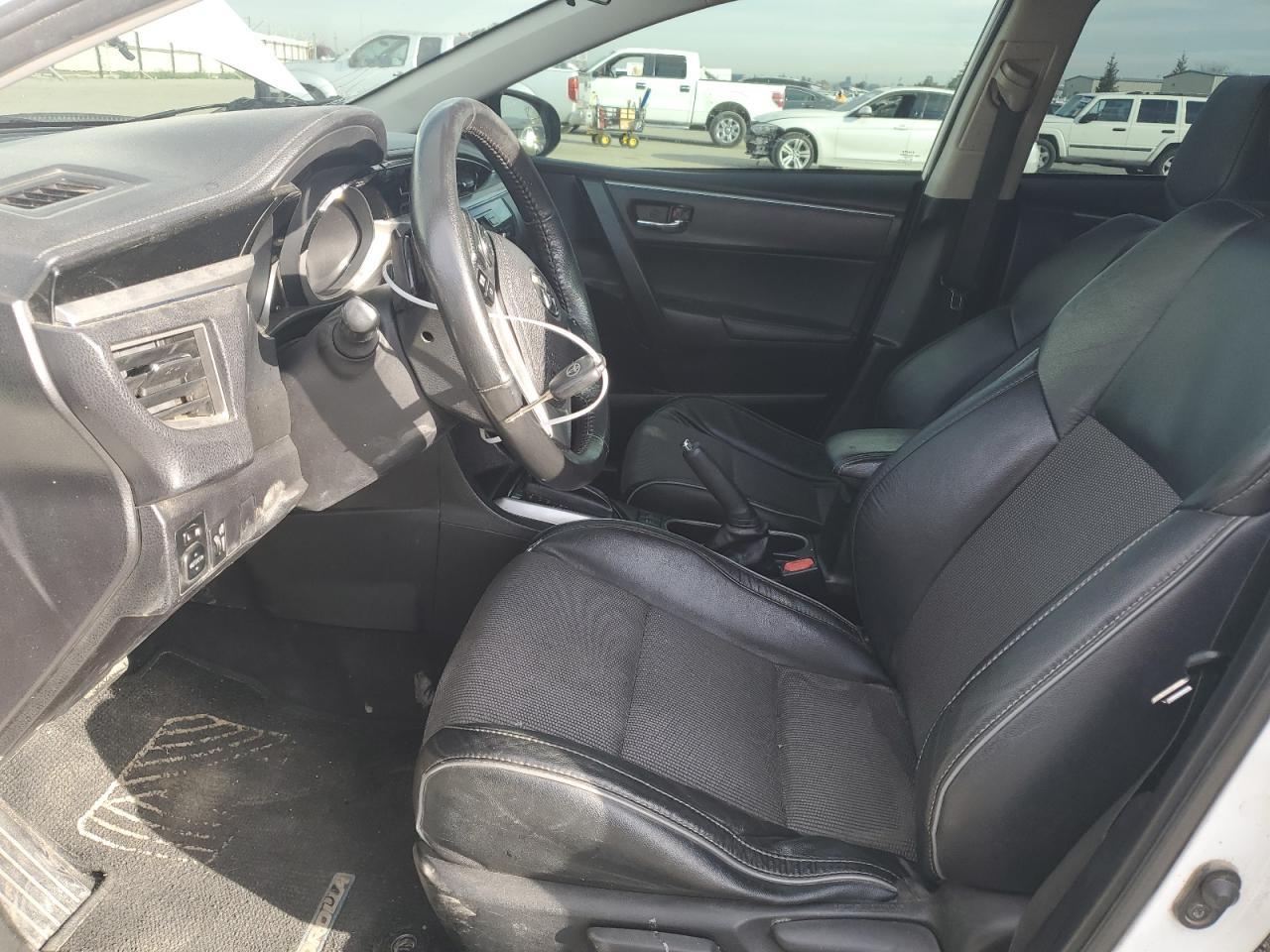 2016 TOYOTA COROLLA L - Фото 7