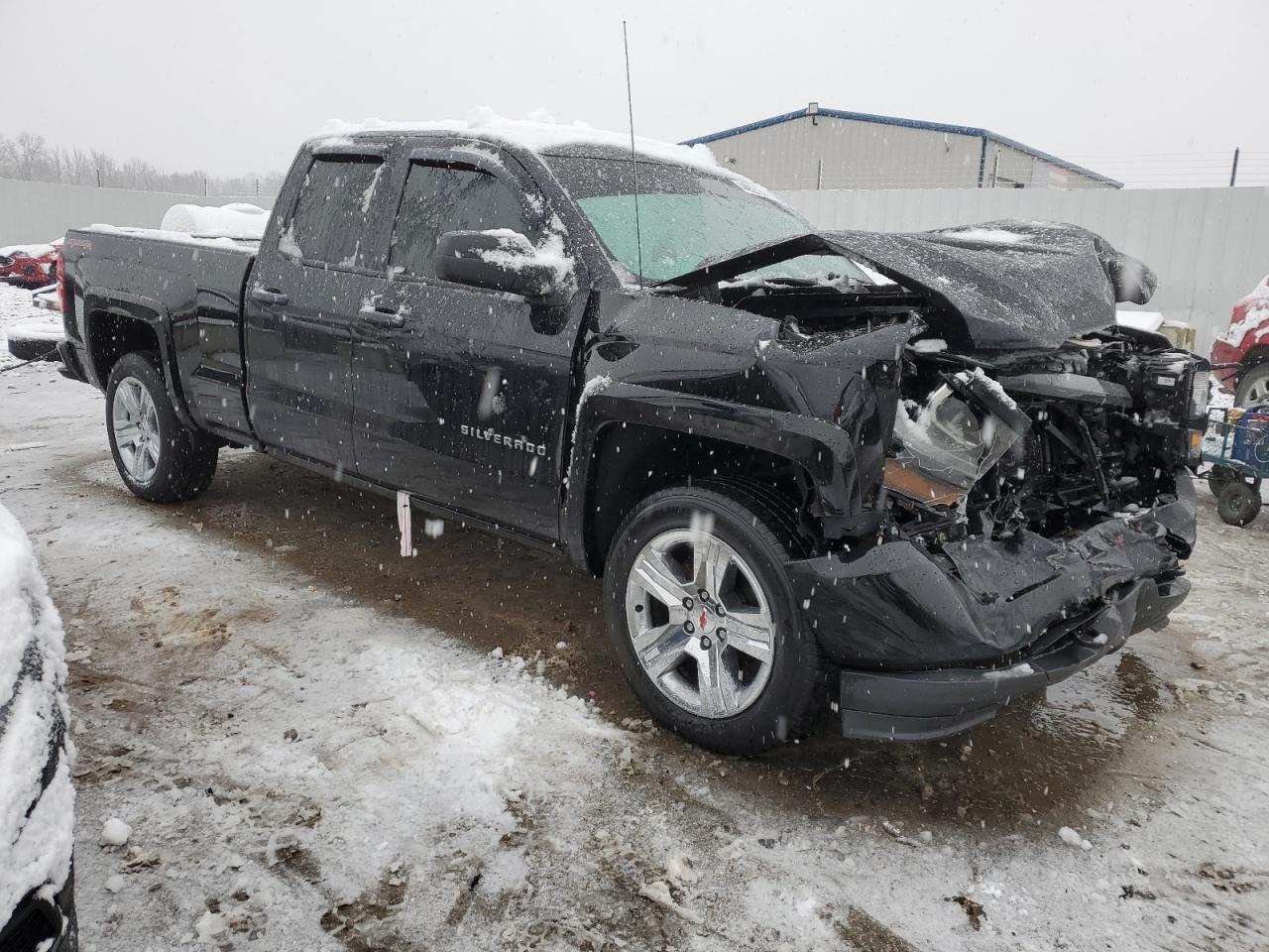 2016 CHEVROLET SILVERADO - Фото 4