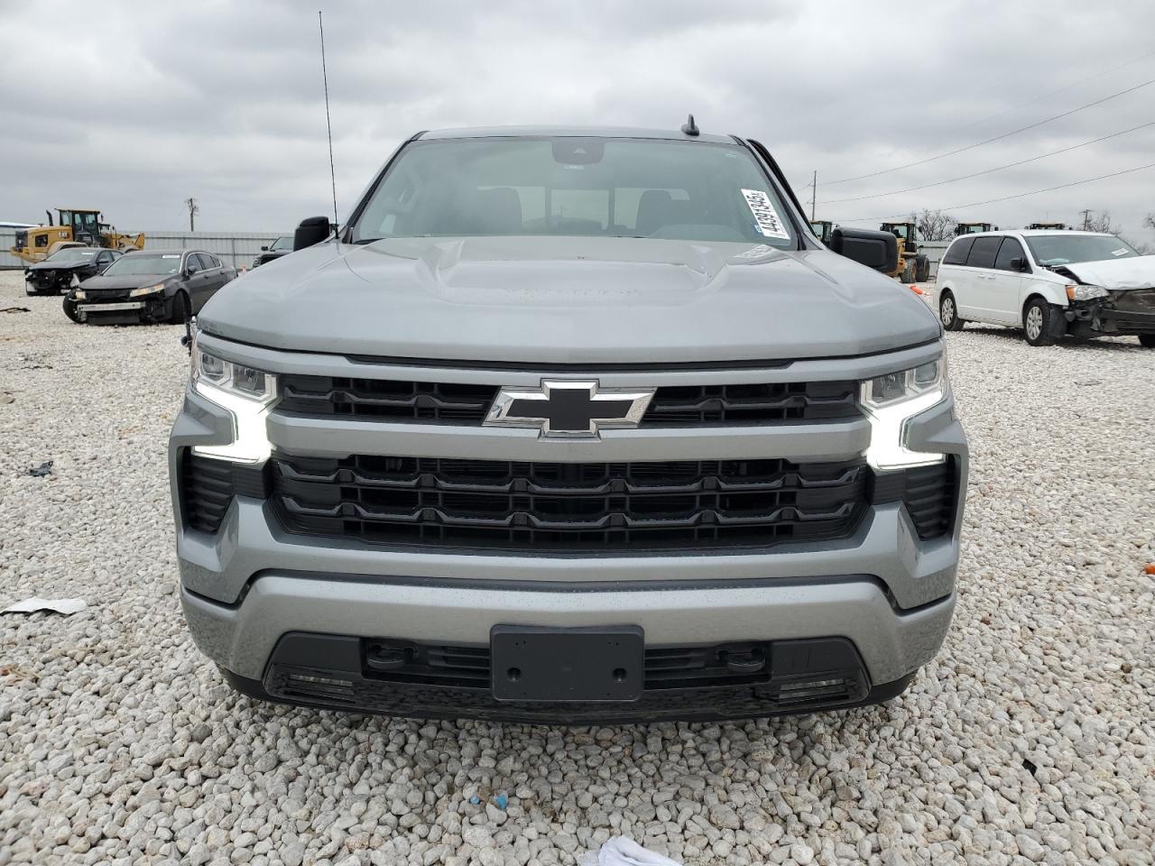 2024 CHEVROLET SILVERADO - Фото 5