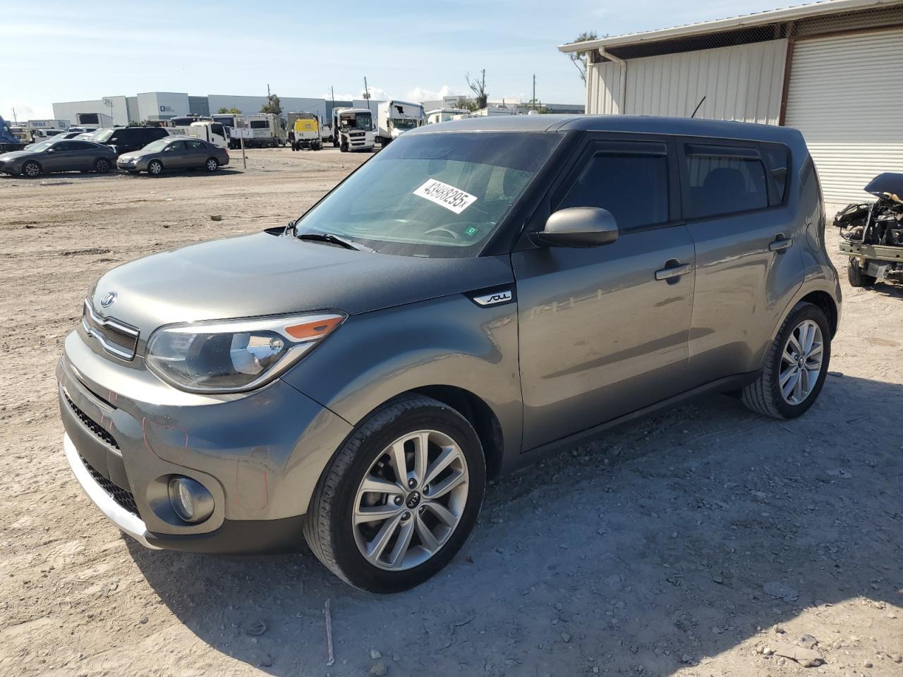 2017 KIA SOUL +