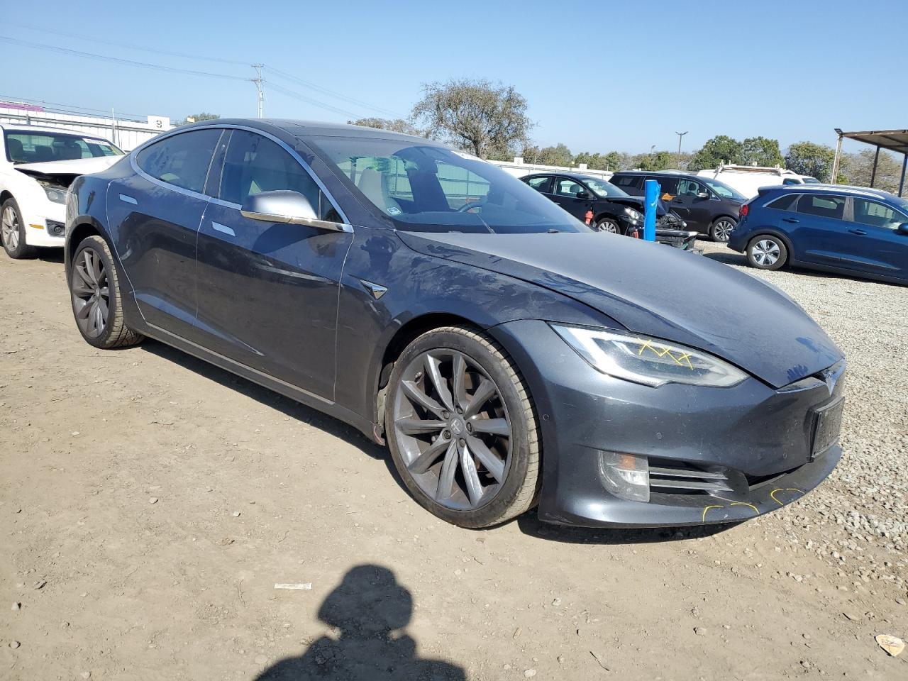 2017 TESLA MODEL S - Фото 4