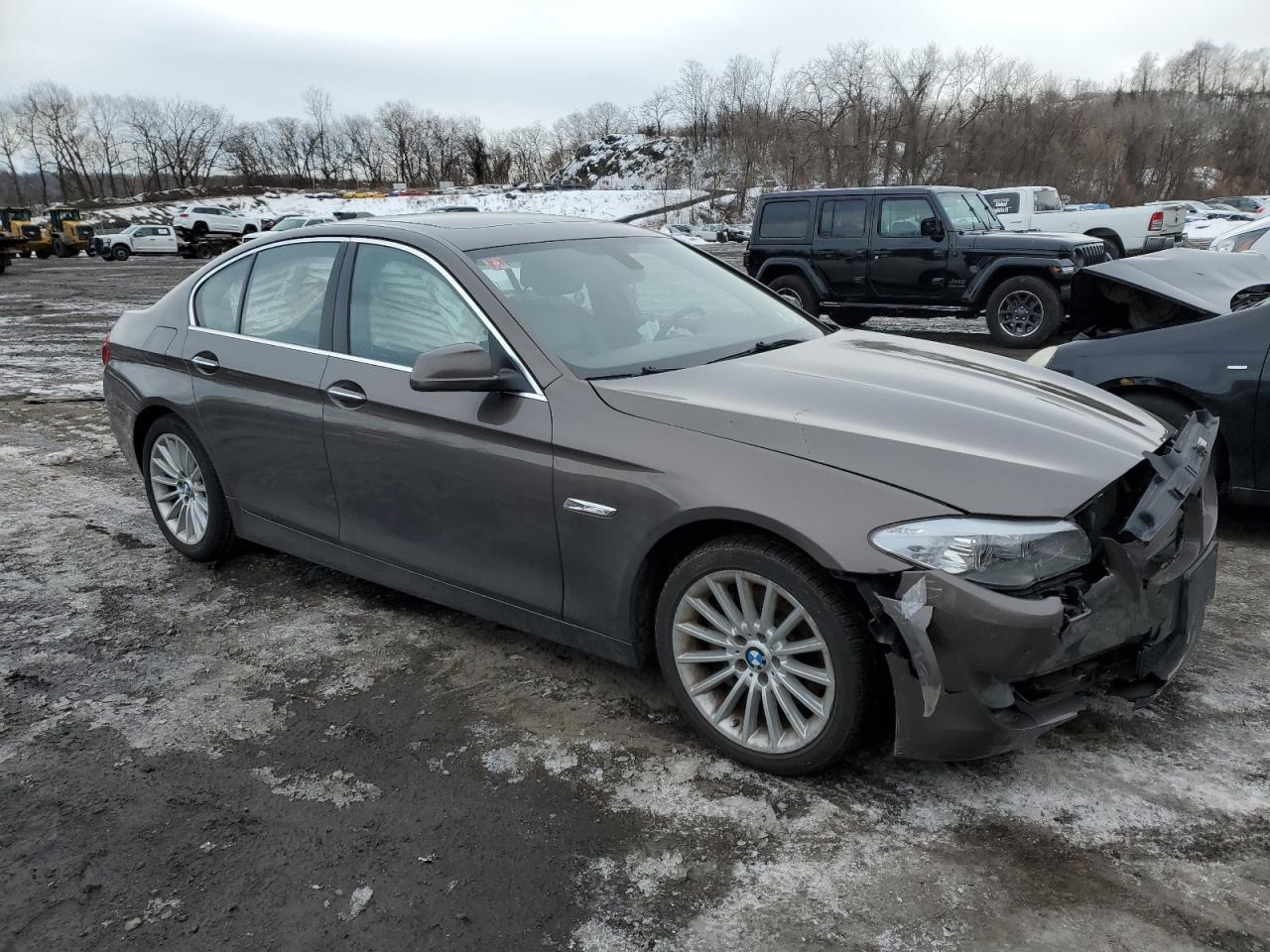 2013 BMW 535 XI - Фото 4