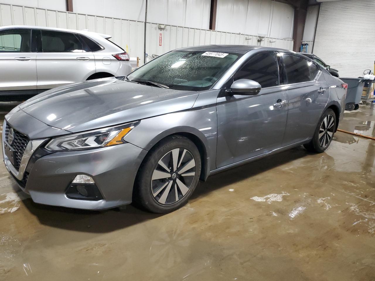 2020 NISSAN ALTIMA SV