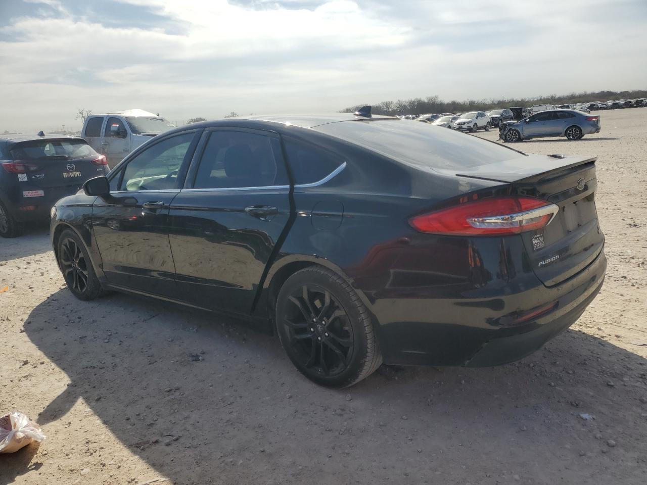 2020 FORD FUSION SE - Image 2