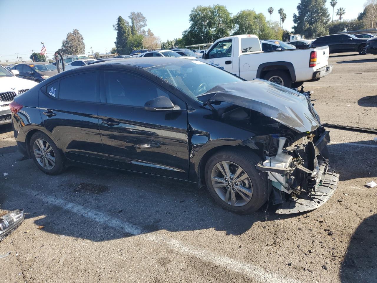 2018 HYUNDAI ELANTRA SE - Фото 4