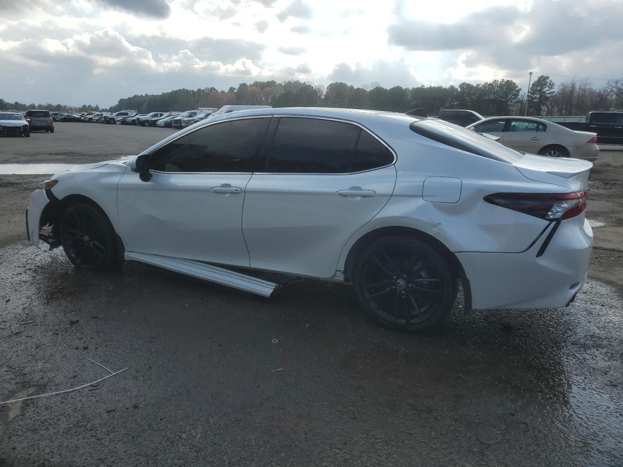 2021 TOYOTA CAMRY XSE - Фото 2