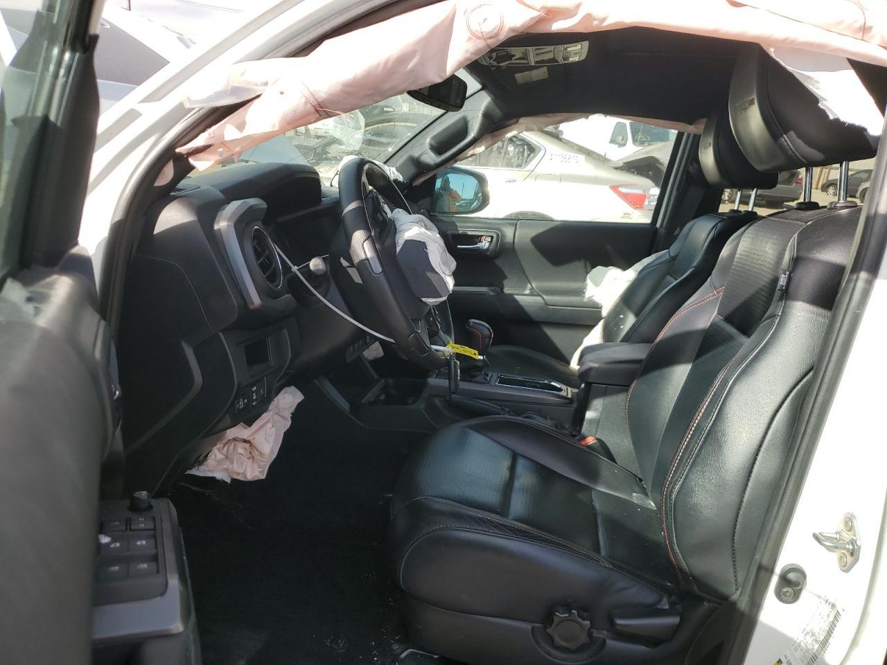 2019 TOYOTA TACOMA DOU - Фото 7