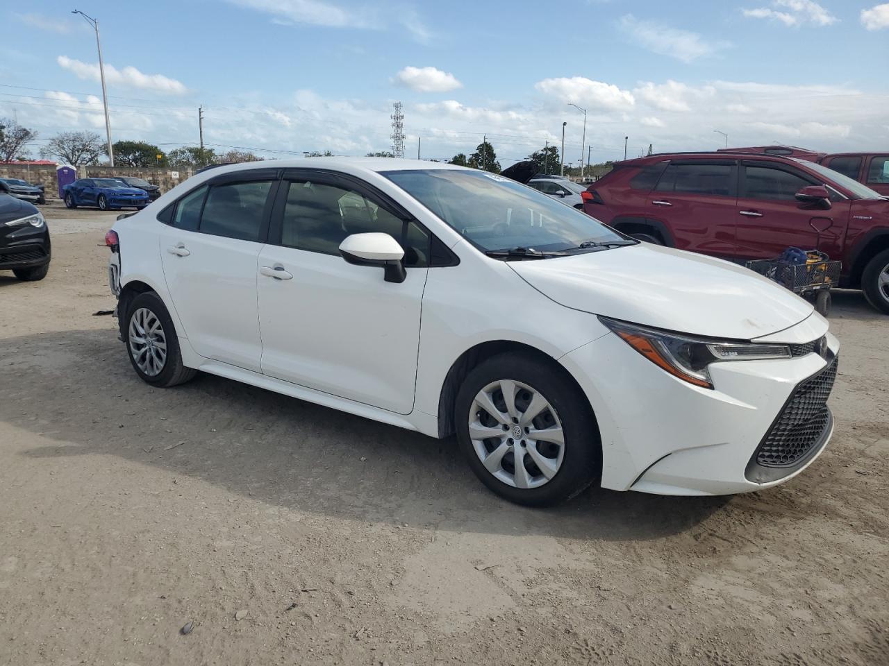 2020 TOYOTA COROLLA LE - Фото 4