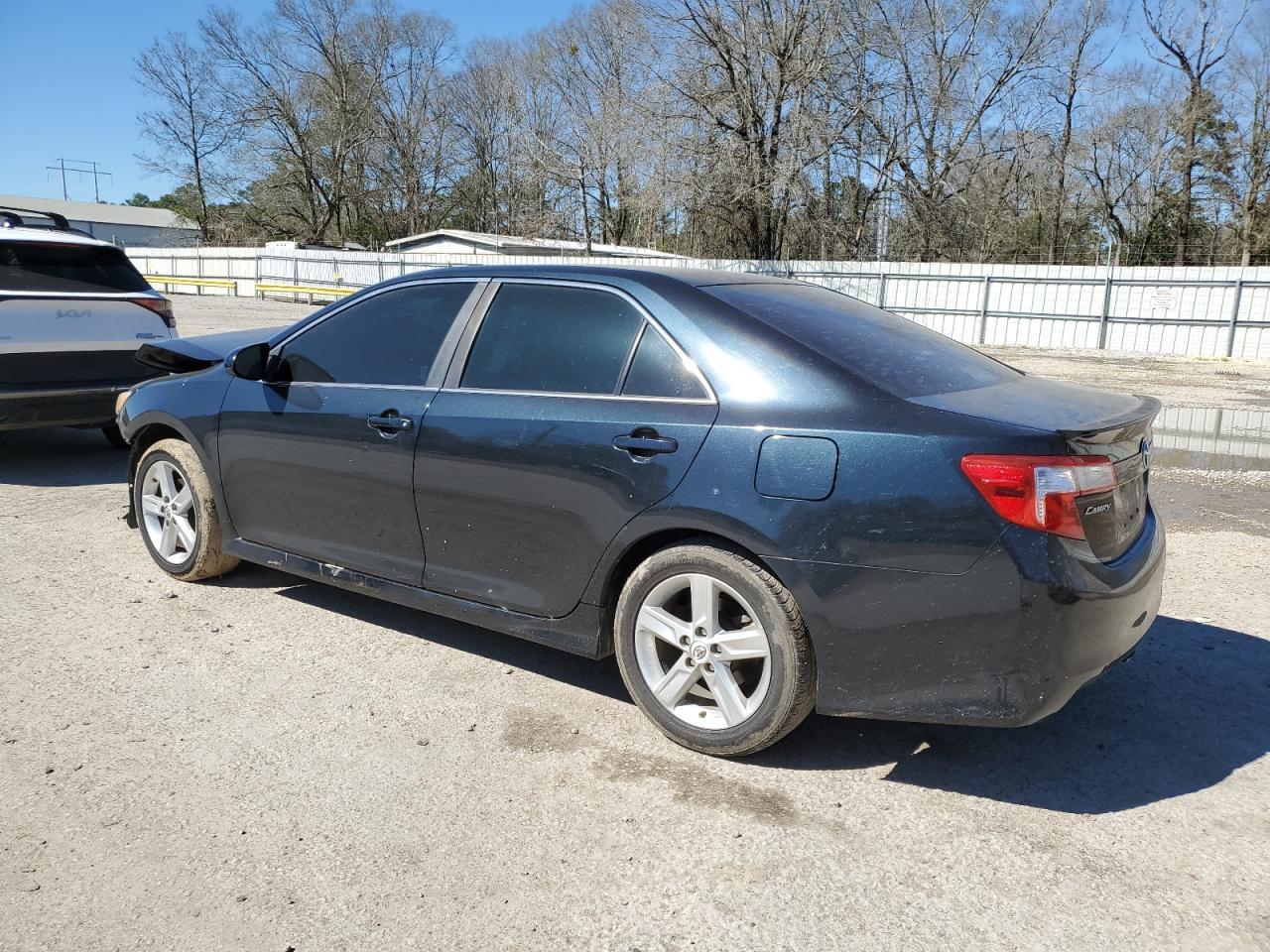 2013 TOYOTA CAMRY L - Image 2