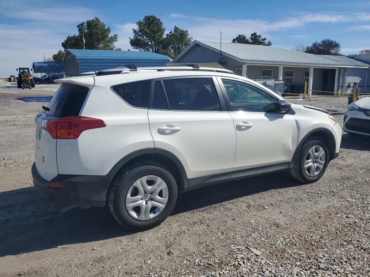 2015 TOYOTA RAV4 LE - Image 3