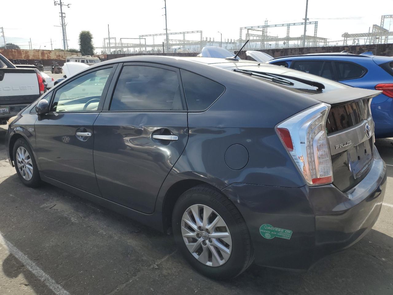 2014 TOYOTA PRIUS PLUG - Фото 2