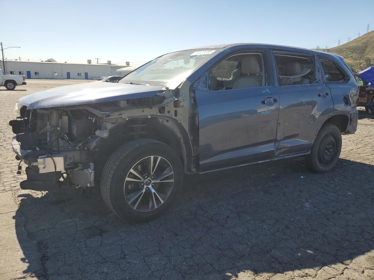 2018 TOYOTA HIGHLANDER