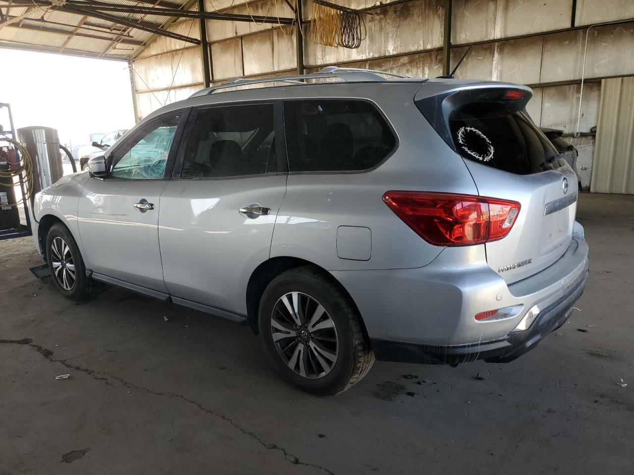 2017 NISSAN PATHFINDER - Image 2