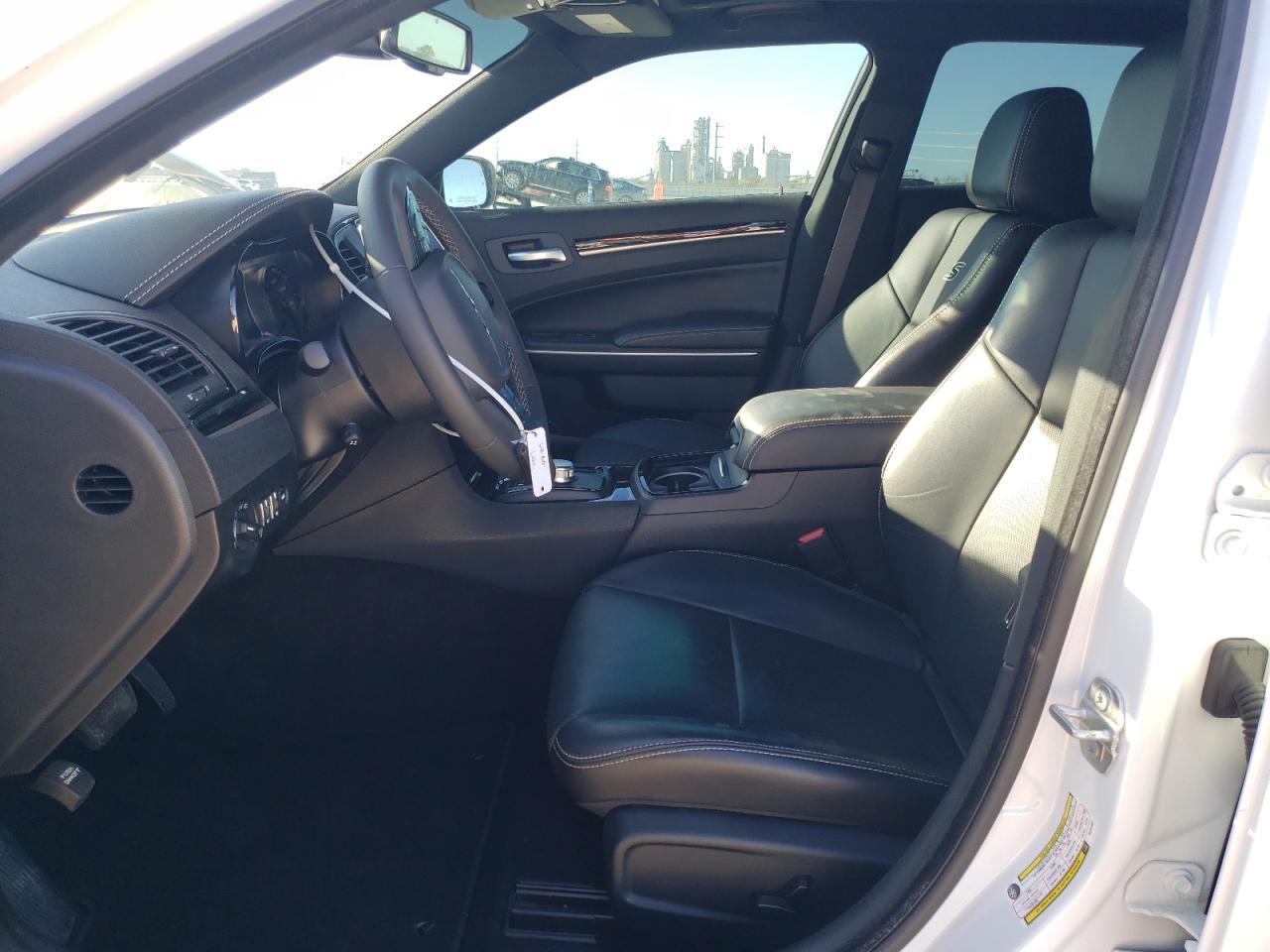 2023 CHRYSLER 300 S - Фото 7