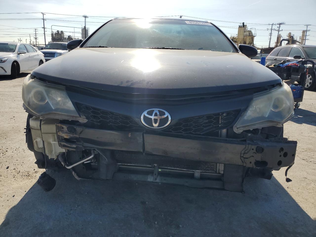 2014 TOYOTA CAMRY L - Image 5