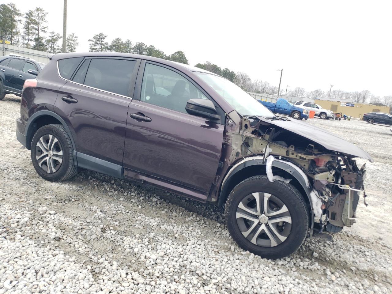 2018 TOYOTA RAV4 LE - Image 4