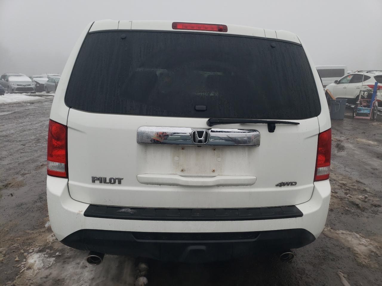 2015 HONDA PILOT EXL - Image 6