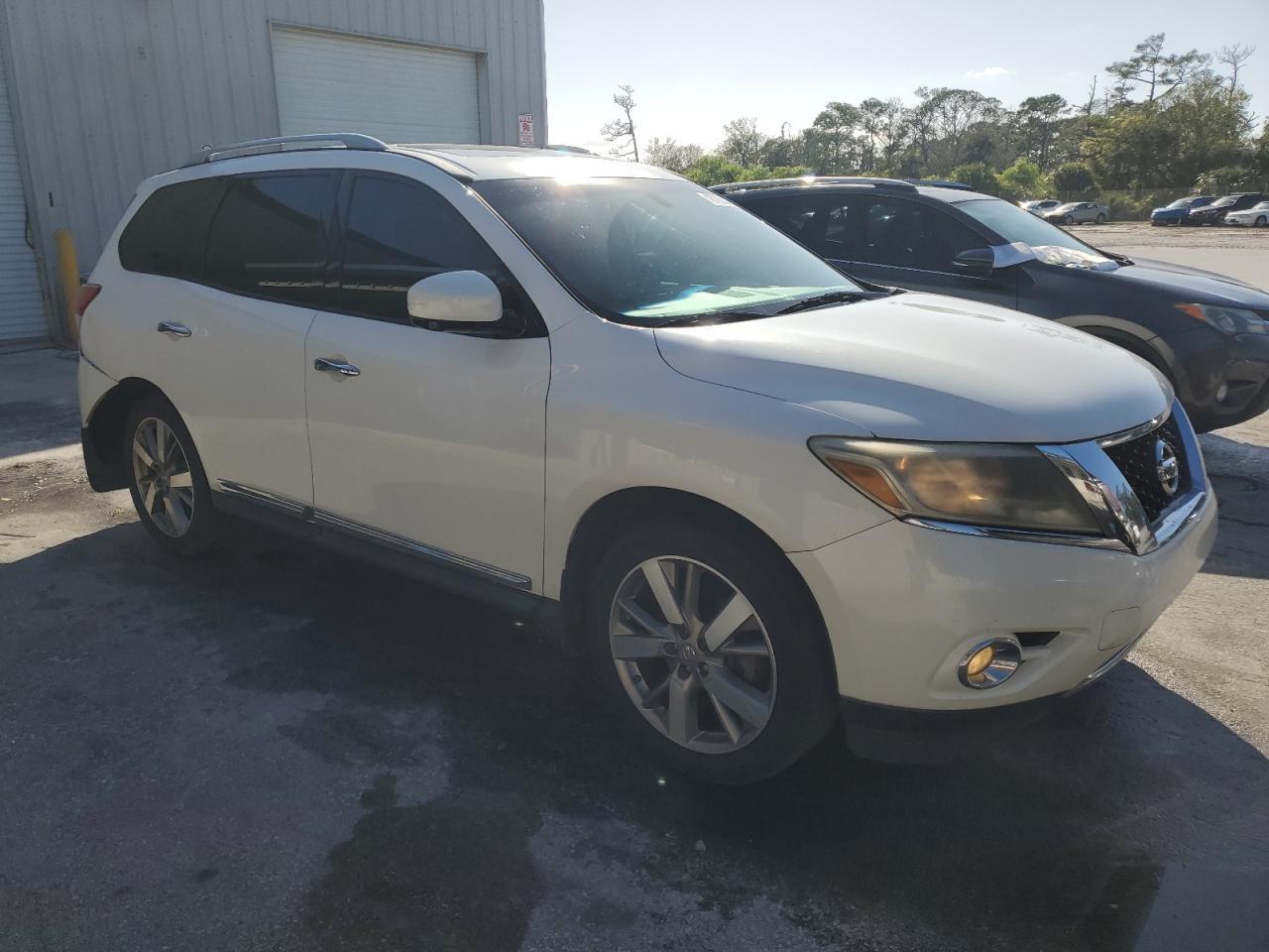 2013 NISSAN PATHFINDER - Фото 4