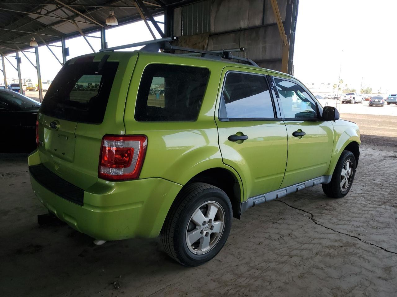 2012 FORD ESCAPE XLT - Image 3