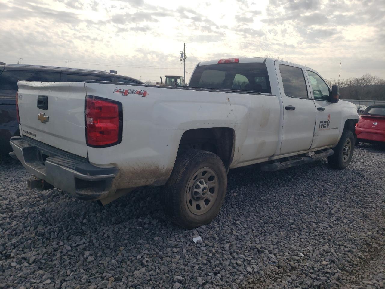 2016 CHEVROLET SILVERADO - Image 3