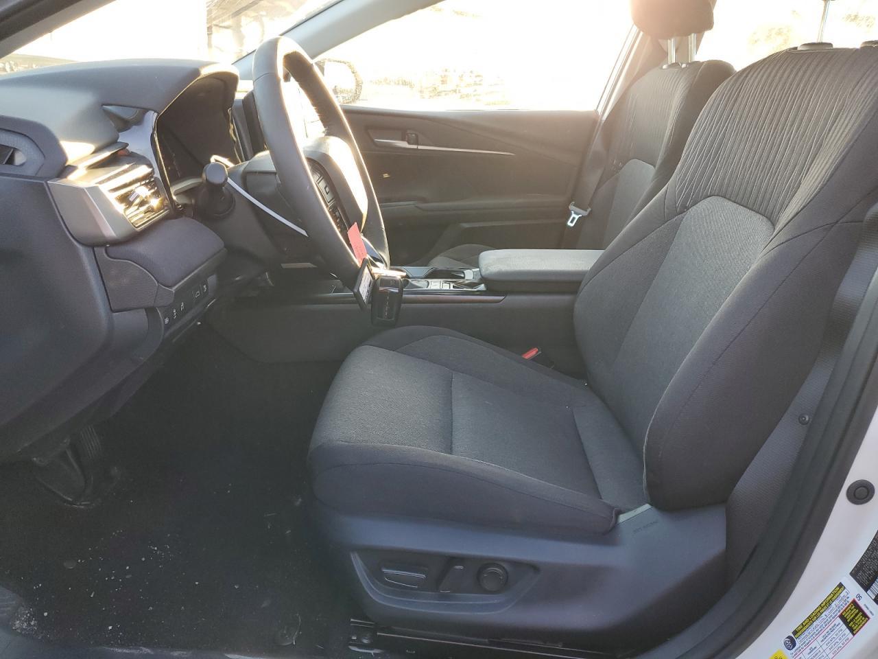 2025 TOYOTA CAMRY XSE - Image 7