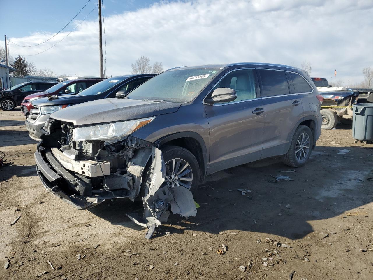 2019 TOYOTA HIGHLANDER