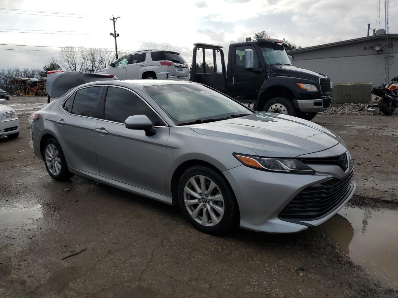 2019 TOYOTA CAMRY L - Фото 4