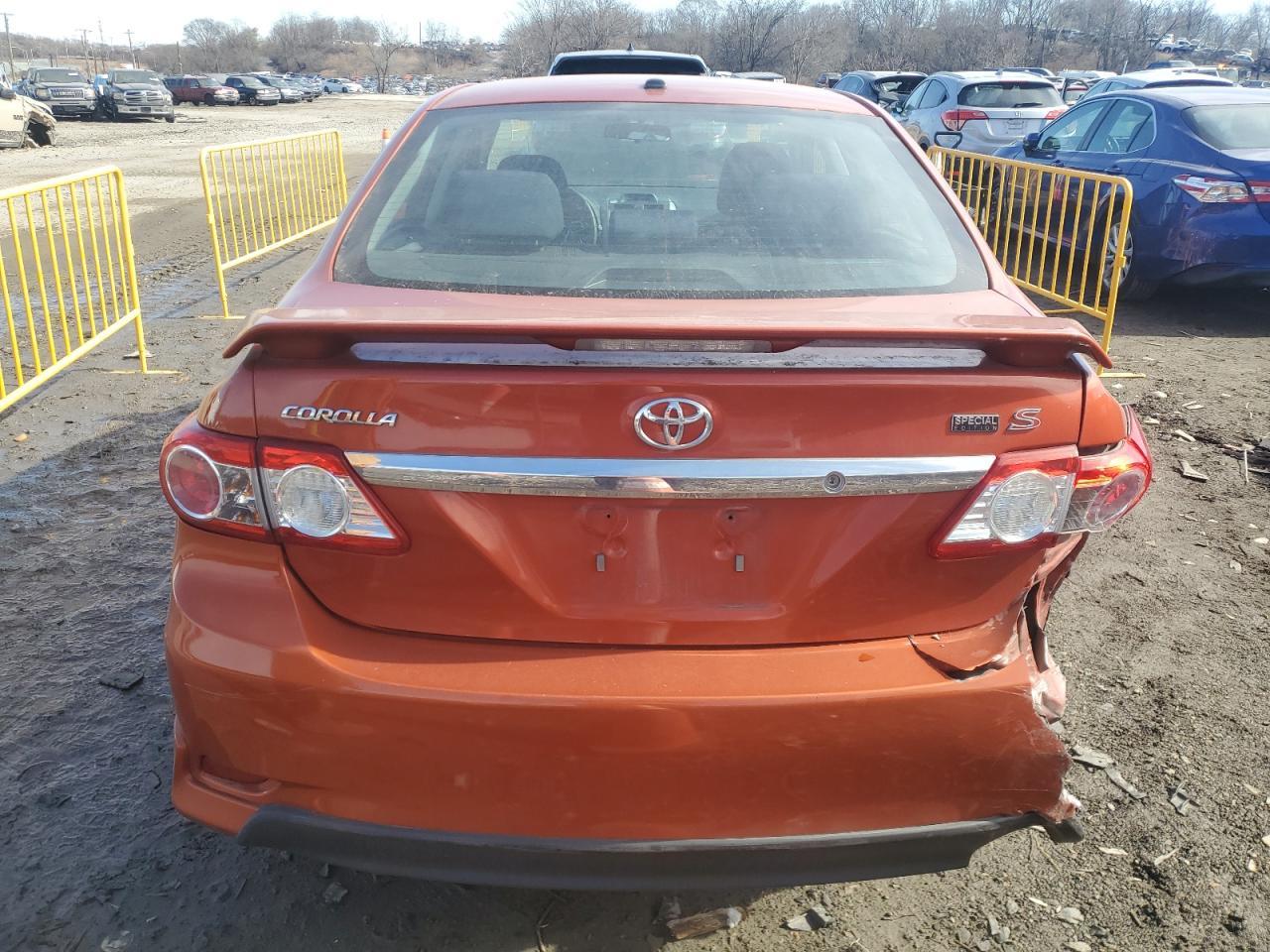 2013 TOYOTA COROLLA BA - Image 6