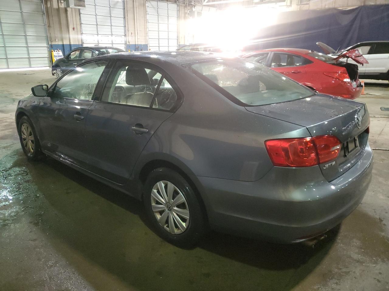 2013 VOLKSWAGEN JETTA BASE - Фото 2