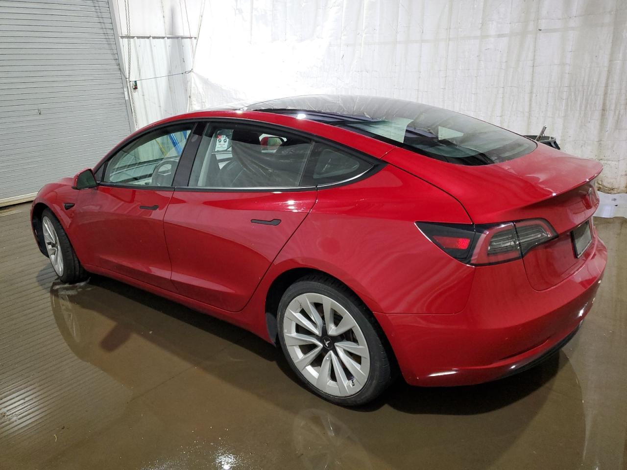 2022 TESLA MODEL 3 - Image 2