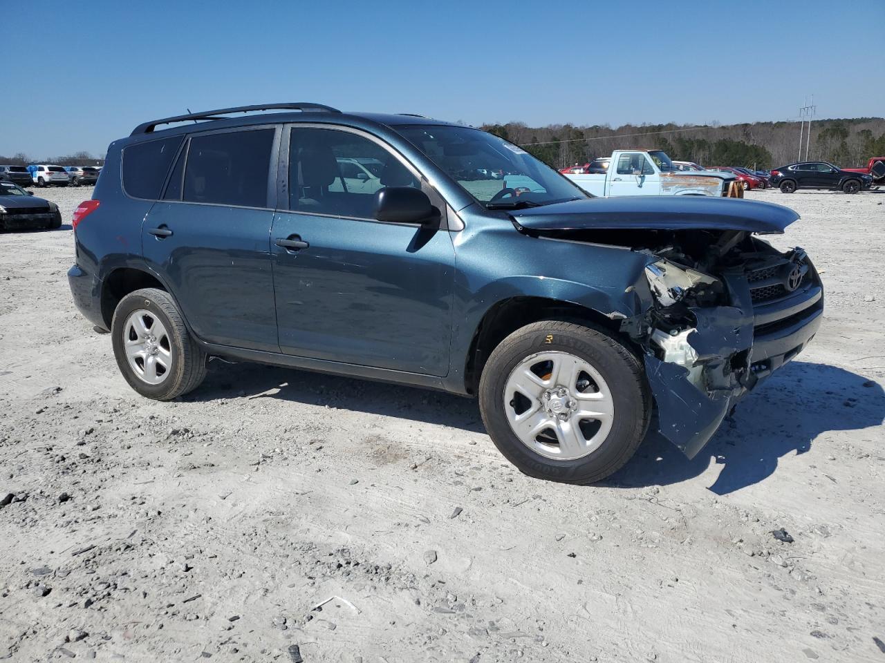 2011 TOYOTA RAV4 - Фото 4