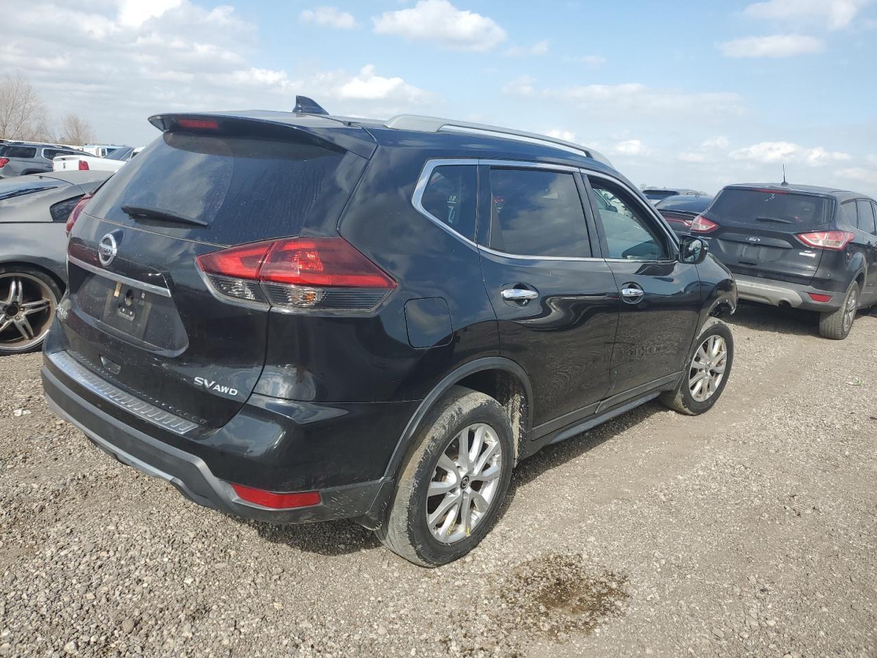 2018 NISSAN ROGUE S - Фото 3