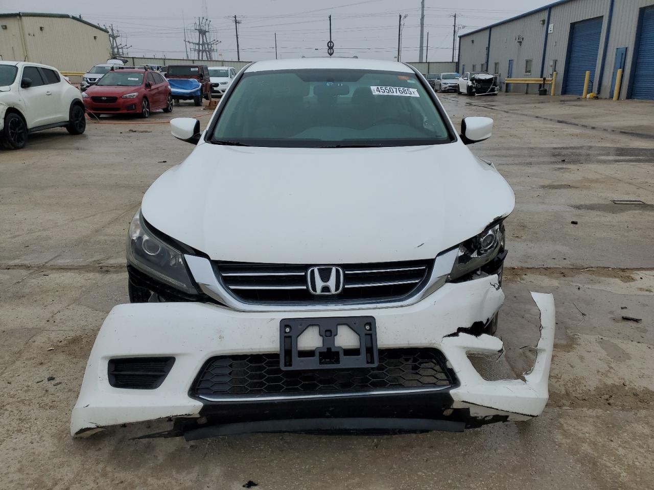 2014 HONDA ACCORD LX - Image 5
