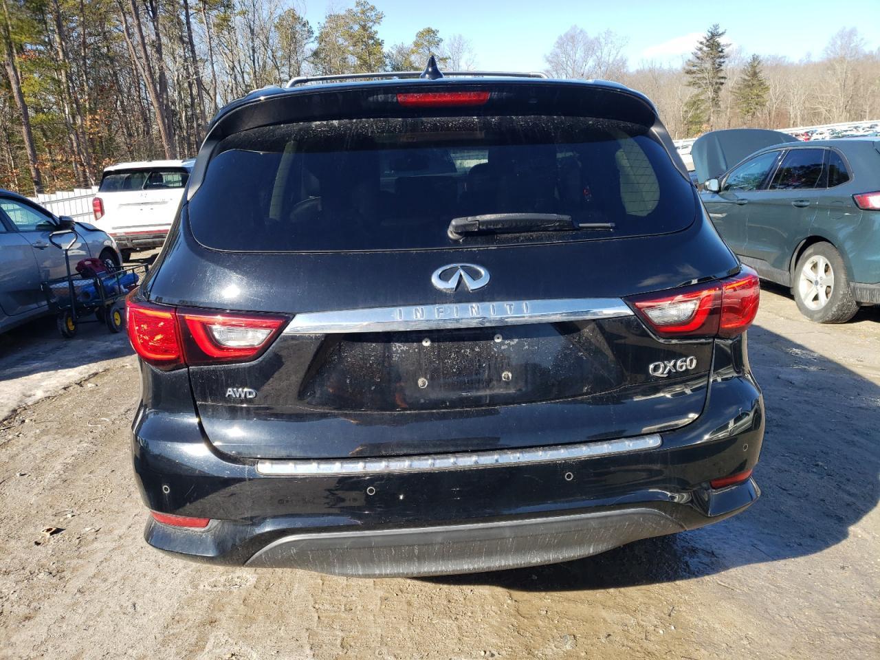 2019 INFINITI QX60 LUXE - Image 6