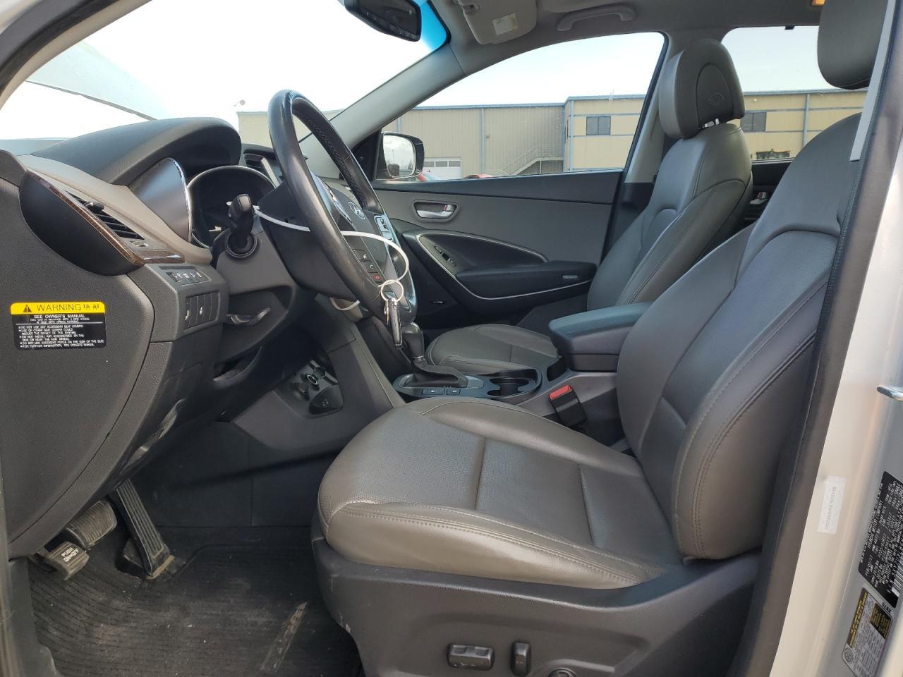 2017 HYUNDAI SANTA FE S - Image 7