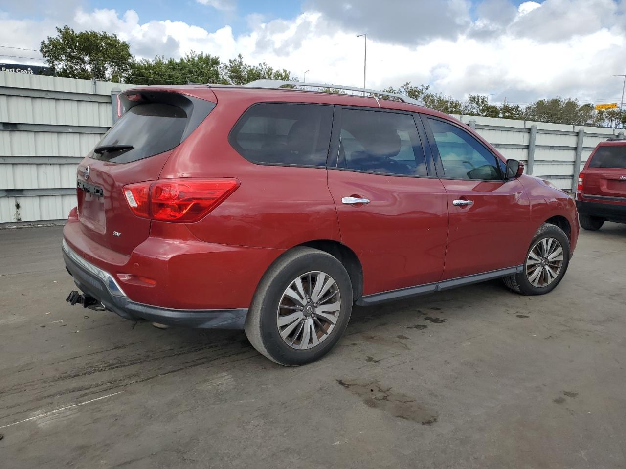 2017 NISSAN PATHFINDER - Image 3